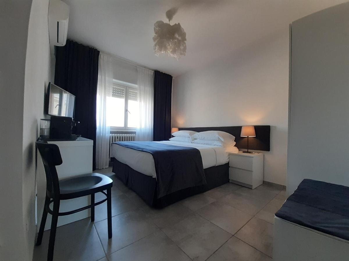 La Duchessa Hotel Alba  Ngoại thất bức ảnh